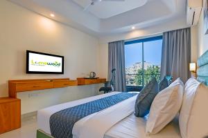 Limewood Signature - Golf Course Road