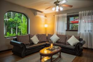 Ton Sai Villa - 7 bedroom pool villa - Paklok