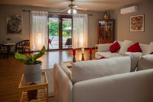 Ton Sai Villa - 7 bedroom pool villa - Paklok