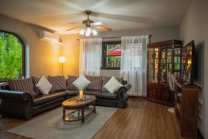 Ton Sai Villa - 7 bedroom pool villa - Paklok