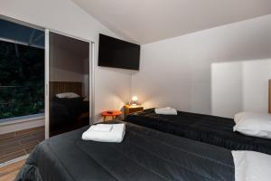 Poblado Mansion With Hot Tub & AC Sleeps 9