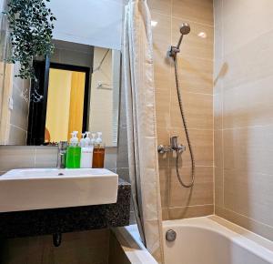 Mactan Newtown condo