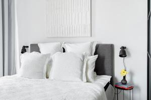 Nook 7 Victoriei new building with parking and security