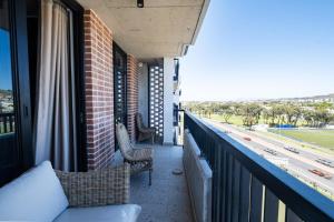 614 Riverlands - Lux 2 Bedroom Apartment