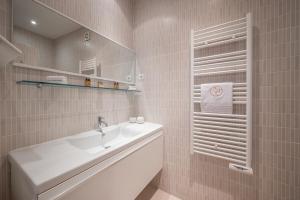 Le COQ Jean Jaurès - Garage XL-AC- Monaco Border