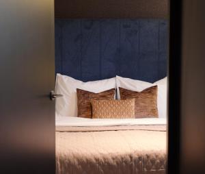 De Nassau - In de winkelstraat