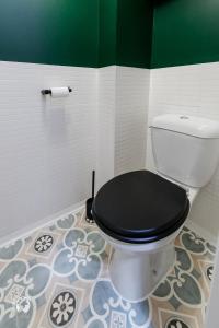 Emeraude - Lélégance verte du Vieux Vichy