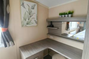 Whitehouse Leisure Park - Holiday Accommodation 19057