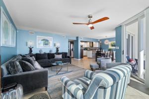 SeaSpray West 203-Gulf Front