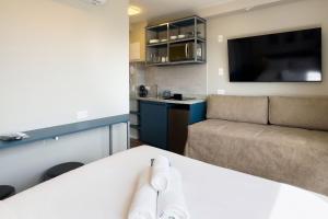 Cyrela Atmosfera 360 - Estúdios novos ao lado do Consulado USA e Autódromo