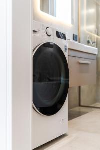 The Ultimate Jacuzzi Penthouse by PS