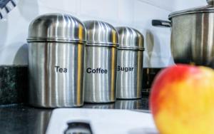 Luxe Studio with pool, gym and work space