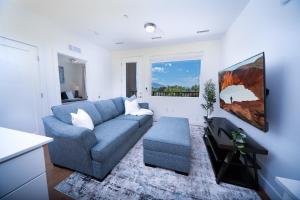 Sugarhouse-1BR 1BA Great Views!