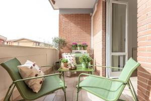 Posidonia - Free Parking & Netflix - 200m to Beach