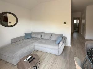 Apartment Mark - Old Town of Sinj view, parking