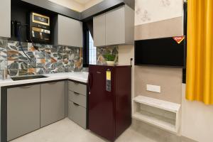 Home Escape Furnished 1BHKs for Short Stay Mahalaxmi Nagar