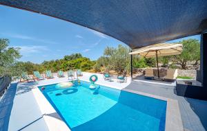 Holiday home Edi by Villas Guide