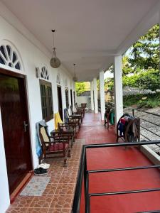 Boomerang Una With Free Scooter Bike