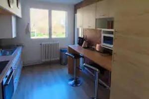 Cozy Mountain View 3-bedroom Pyrenees Apartment