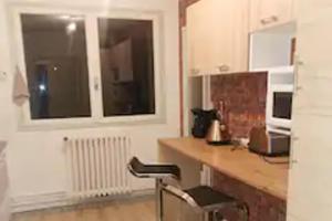 Cozy Mountain View 3-bedroom Pyrenees Apartment