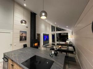 Villa Lucky Live by Hilla Villas