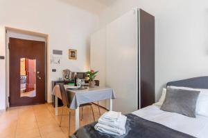 Deluxe Studio, Wi-Fi, self check-in, air condition