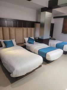 Hotel sapphire regency
