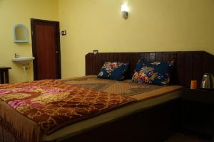 December Holiday inn 5 Bedroom House with kitchen