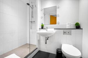 Modern Central Apartment - Smart TV - Fast WIFI - Netflix 505F