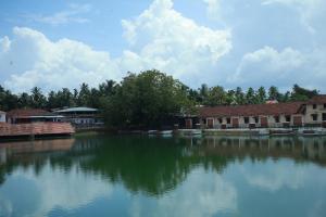 Vinayaka Tourist Home
