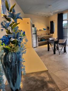 Casablanca Guest House - Adults Only - Starlink Internet!