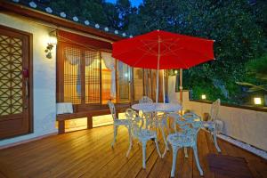 Jeonjuhanogmaeul Geha GongganyiMei mi