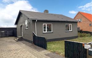 Lovely Home In Thyborøn With Wifi