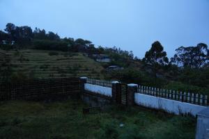 December Holiday inn 1 Bedroom House with 2 tent houses