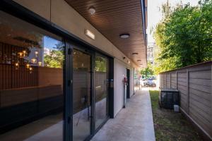 Spacious 2BR Apartment - with Balcony and View