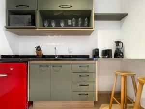 Estúdio Completo - Faria Lima - Metrô - AC