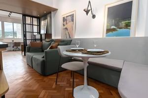 CurtaLeblon:Studio lindo entre a praia e a Lagoa