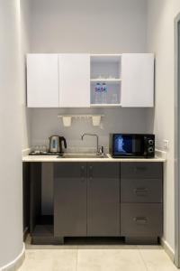 Travelholic Residence Golden Gates