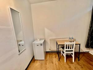 Lovely Room Walk to Euston & Regents Park