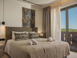 Gaia by Vintage Travel