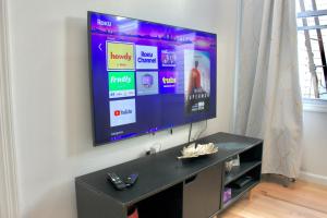 Cozy modern Bellerose