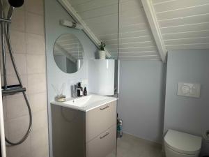 Cozy Summer House With New Kitchen And Bathroom