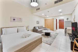 Splendid Studio near Canal & famous Golf Clubs