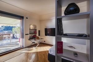 Beachfront Studio with Terrace by Wonderful Italy