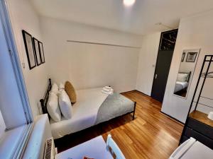 Cozy Private Room in Camden, near Regents Park