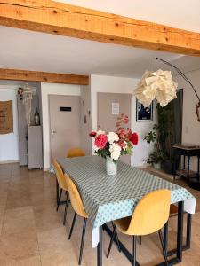 Maison 6 places, en plein cœur de l’Ariège, proche ski et nature