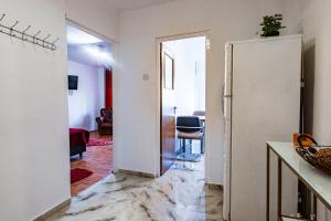 Central City Retreat - with Natural Lighting