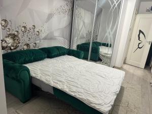 Studio in the station area