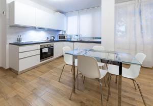 HouSmart Val DAposa 5