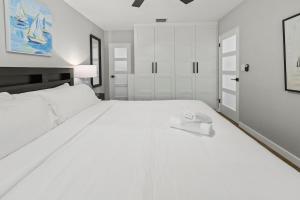 Fully equipped apartment in central Wilton Manors